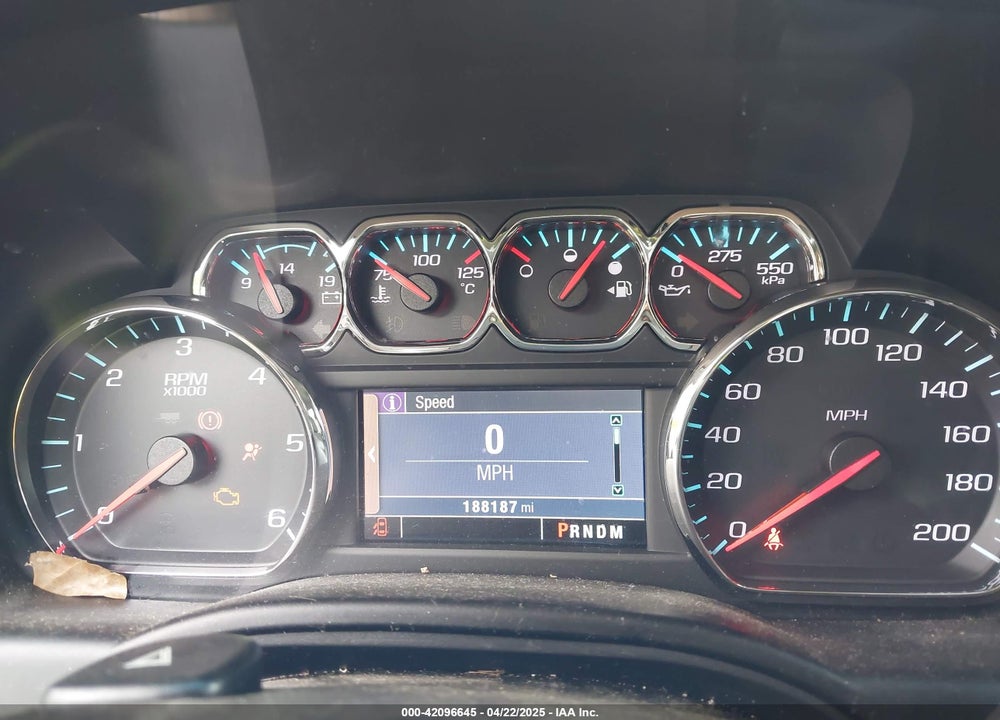 2015 CHEVROLET SUBURBAN 1500 VIN: 1GNSKHEC1FR207500