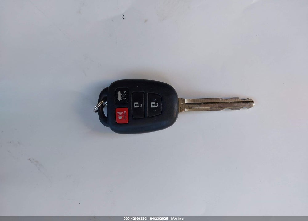 2018 TOYOTA COROLLA VIN: 5YFBURHE4JP755483