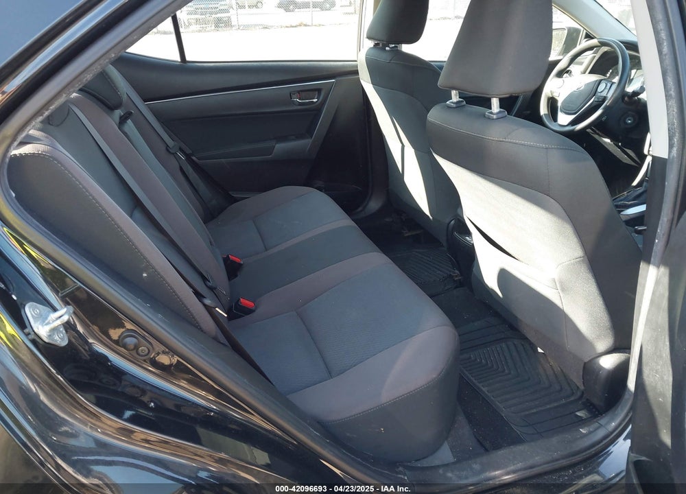 2018 TOYOTA COROLLA VIN: 5YFBURHE4JP755483