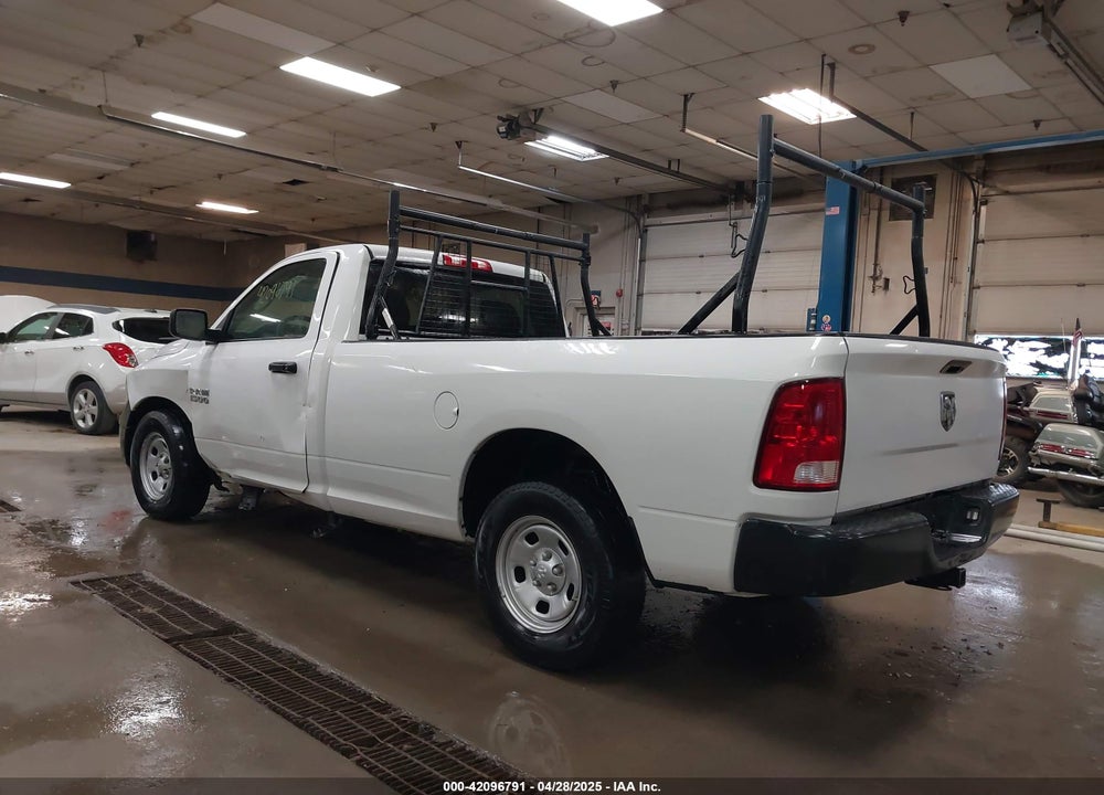 2017 RAM 1500 TRADESMAN REGULAR CAB 4X2 8' BOX VIN: 3C6JR6DG7HG622291