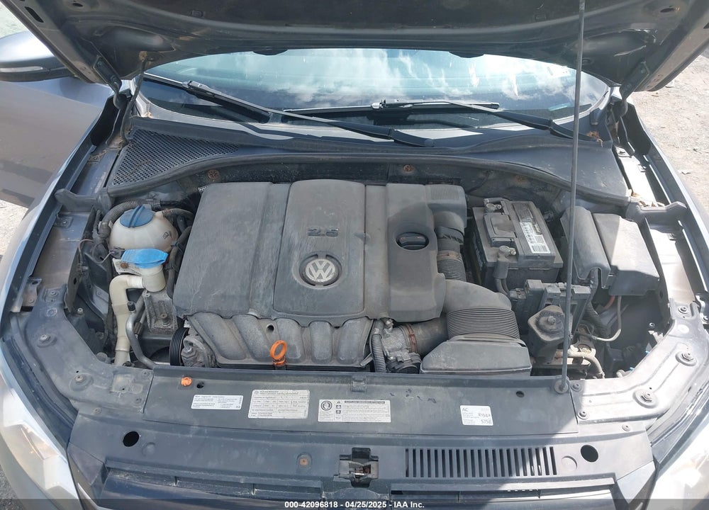 2012 VOLKSWAGEN PASSAT VIN: 1VWBP7A39CC051356