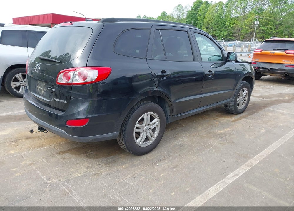 2011 HYUNDAI SANTA FE VIN: 5XYZG3AB0BG088579