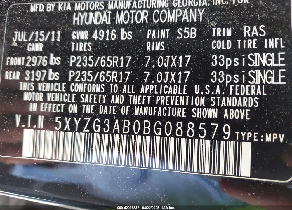 2011 HYUNDAI SANTA FE VIN: 5XYZG3AB0BG088579