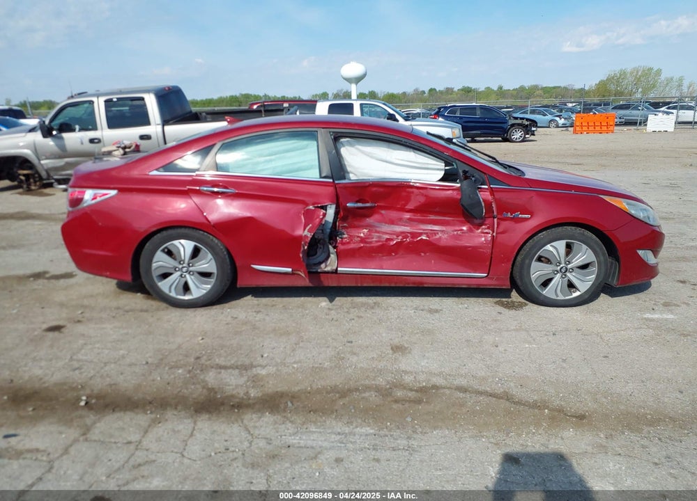 2013 HYUNDAI SONATA HYBRID LIMITED VIN: KMHEC4A46DA083502