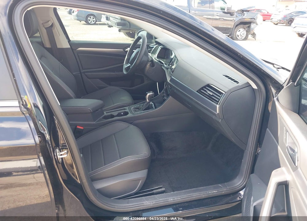 2024 VOLKSWAGEN JETTA VIN: 3VW7M7BU8RM098245