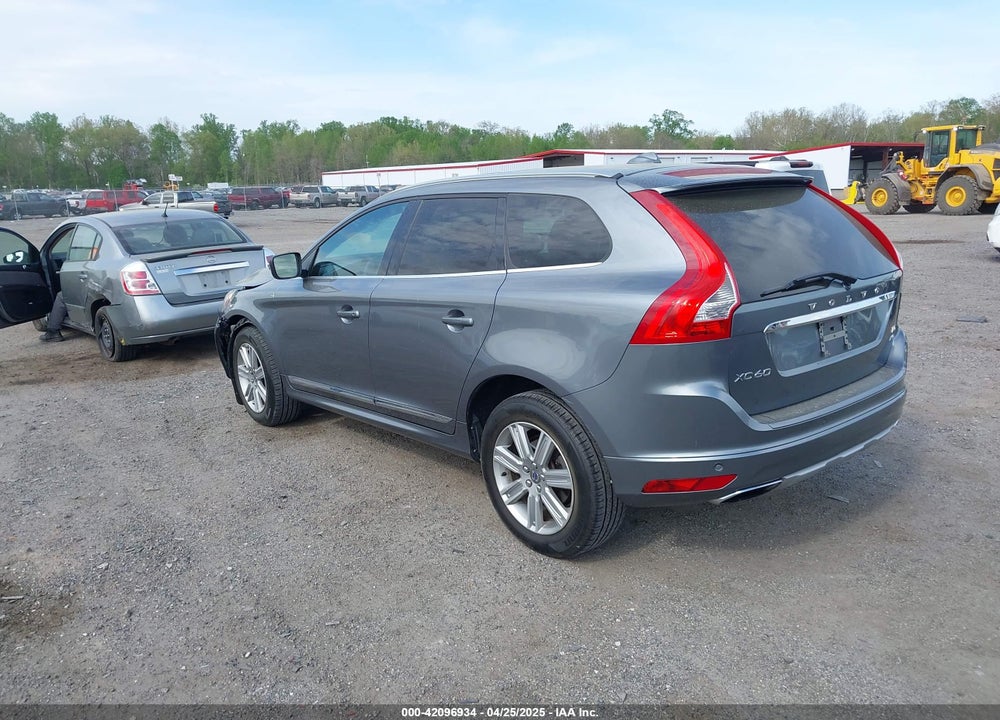 2017 VOLVO XC60 T5 INSCRIPTION VIN: YV440MRU1H2006921