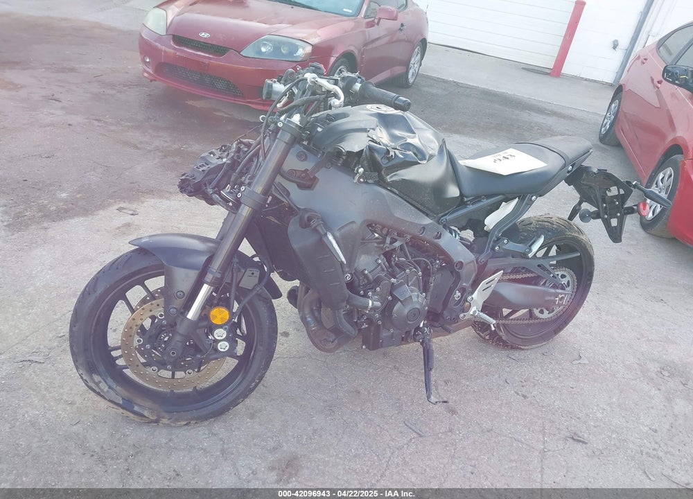 2023 YAMAHA MT09 VIN: JYARN71E0PA005145