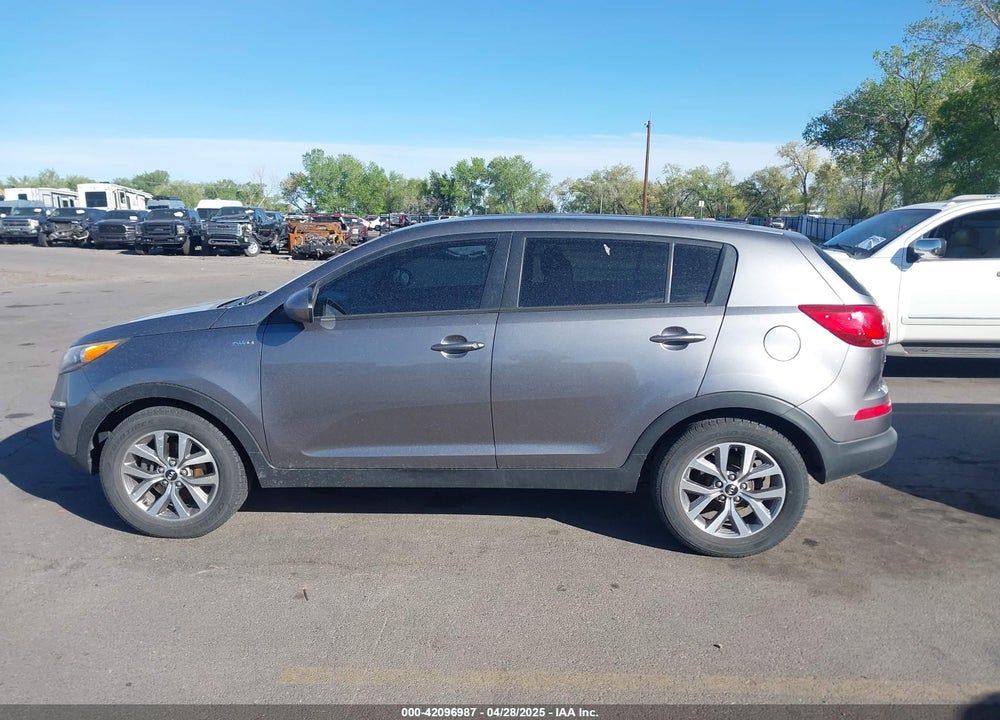2016 KIA SPORTAGE VIN: KNDPBCAC9G7840928