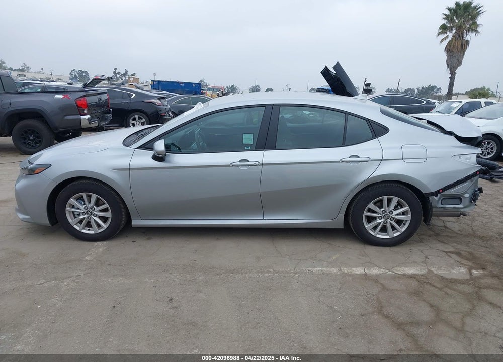 2025 TOYOTA CAMRY VIN: 4T1DAACK0SU071742