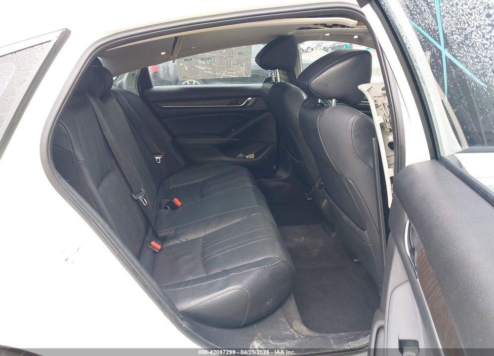 2018 HONDA ACCORD HYBRID VIN: 1HGCV3F55JA005033