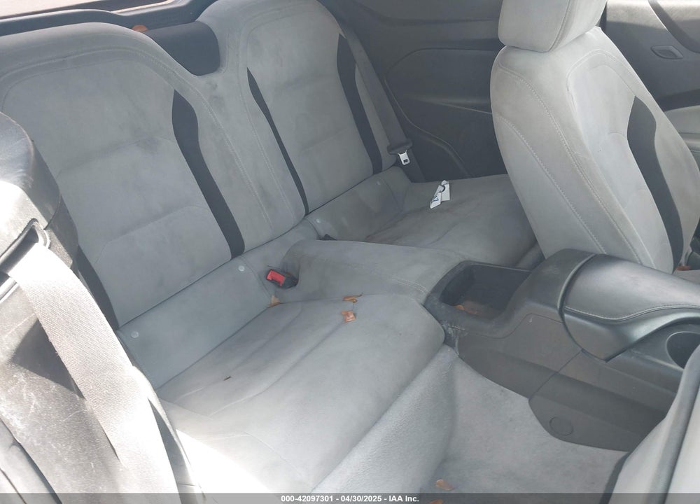 2021 CHEVROLET CAMARO RWD LT1 VIN: 1G1FF3D77M0104498