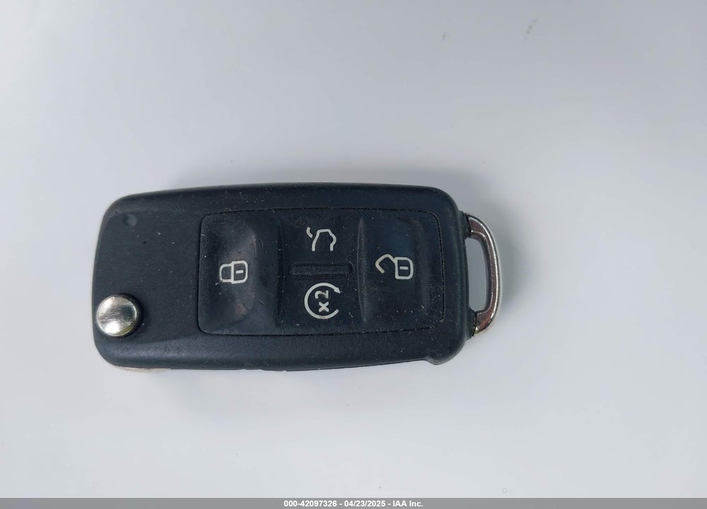 2021 VOLKSWAGEN PASSAT VIN: 1VWSA7A39MC002421