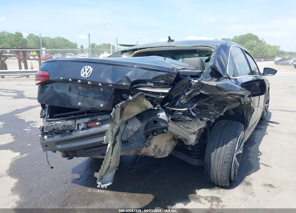 2021 VOLKSWAGEN PASSAT VIN: 1VWSA7A39MC002421