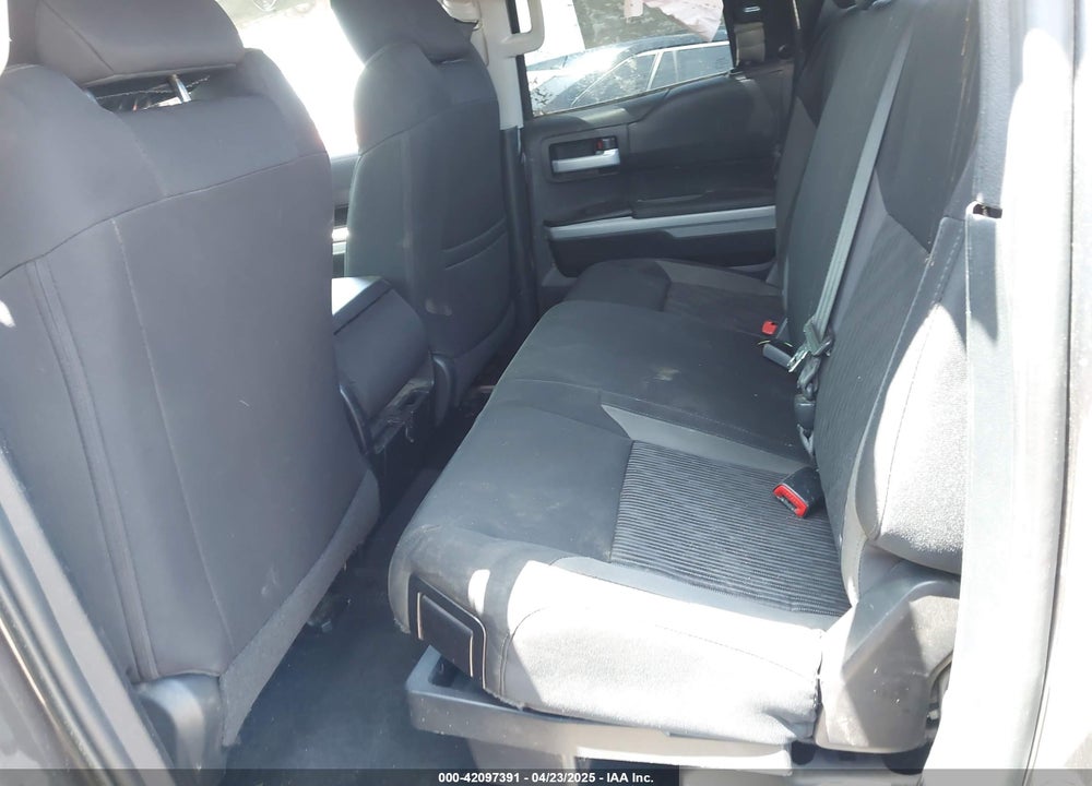 2017 TOYOTA TUNDRA VIN: 5TFRM5F17HX118350
