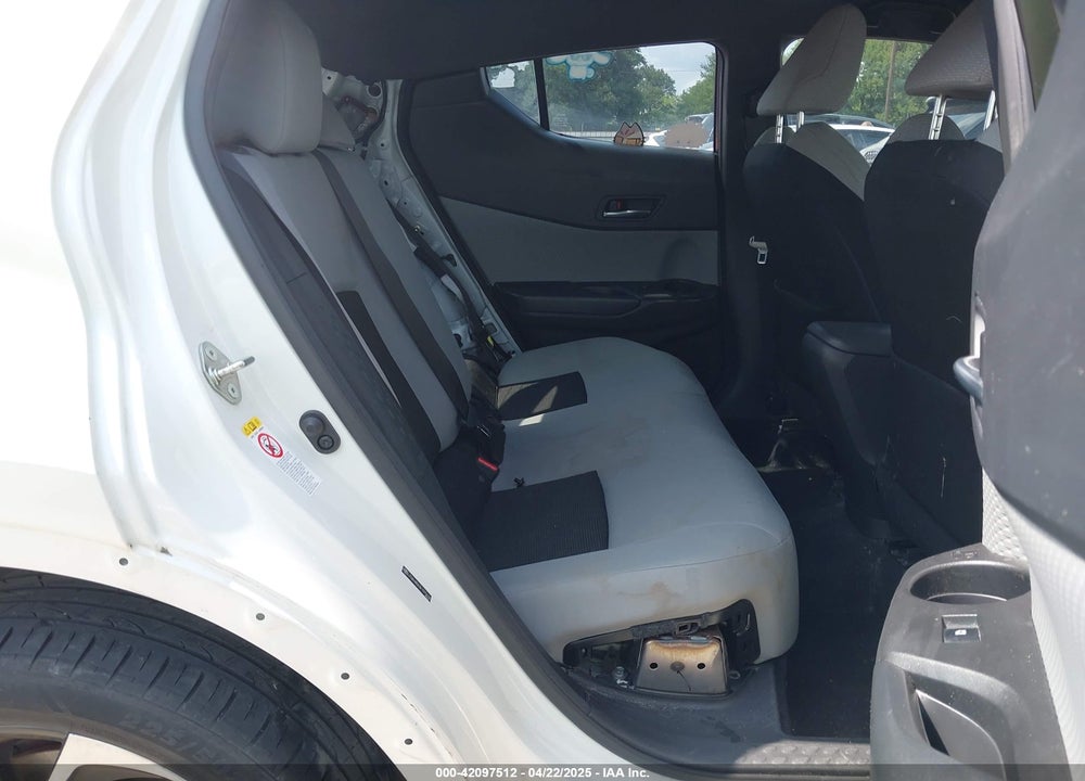 2019 TOYOTA C-HR VIN: JTNKHMBX3K1015636