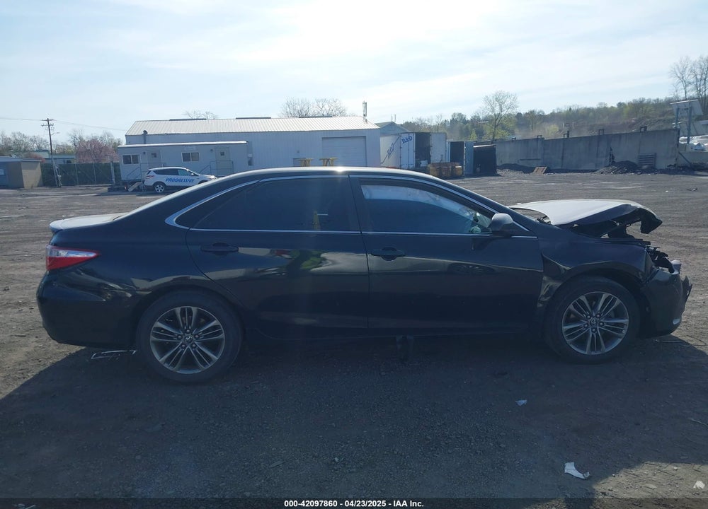 2017 TOYOTA CAMRY SE VIN: 4T1BF1FK4HU341696