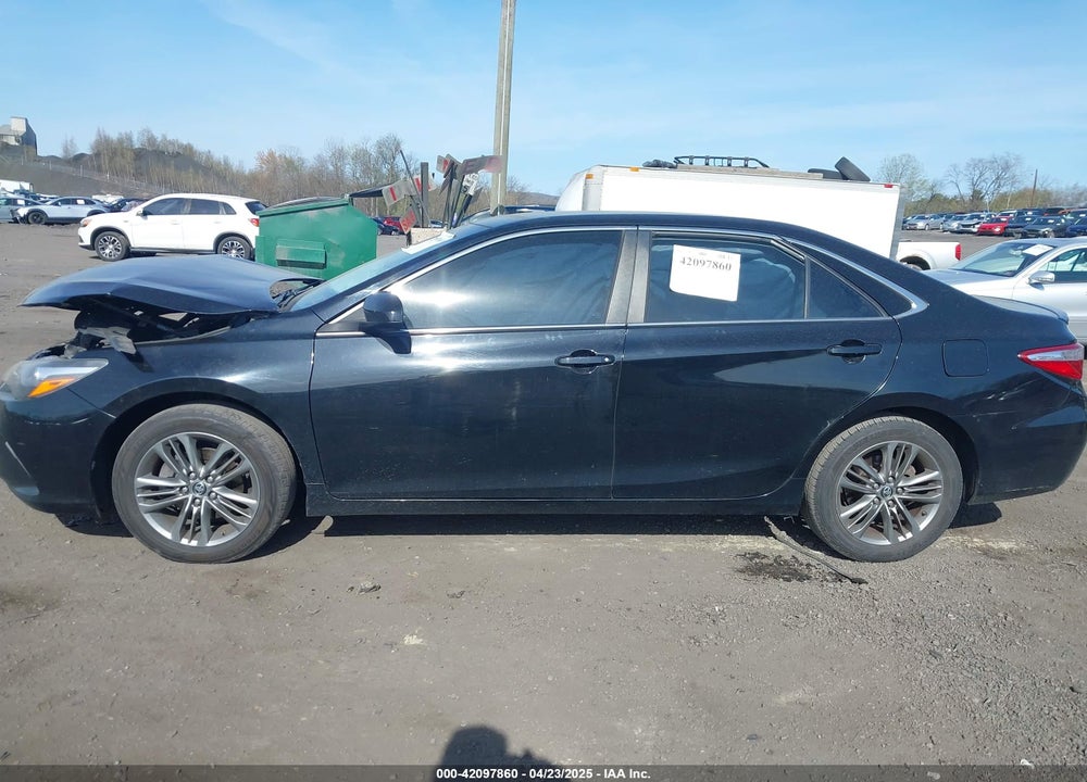 2017 TOYOTA CAMRY SE VIN: 4T1BF1FK4HU341696