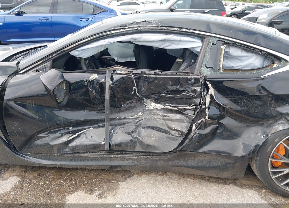 2015 LEXUS RC-F VIN: JTHHP5BC2F5002507