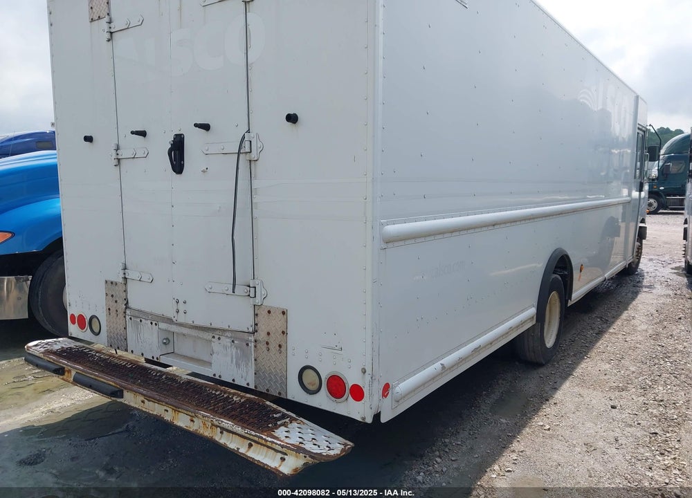 2011 FORD F-59 COMMERCIAL STRIPPED VIN: 1F66F5KY6B0A10384