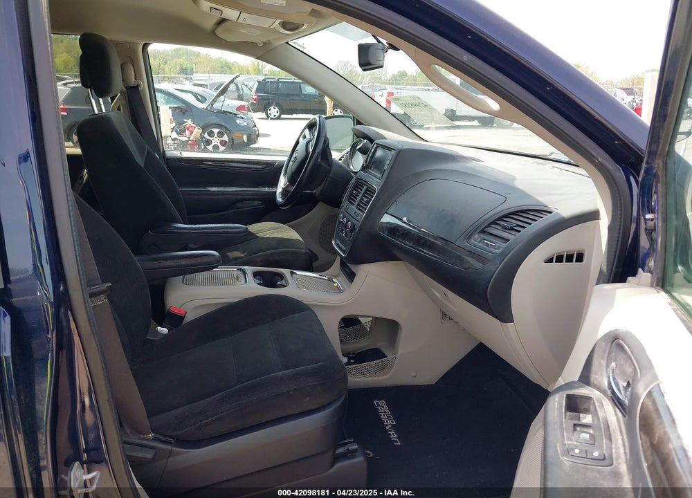 2015 DODGE GRAND CARAVAN SXT VIN: 2C4RDGCG2FR615497