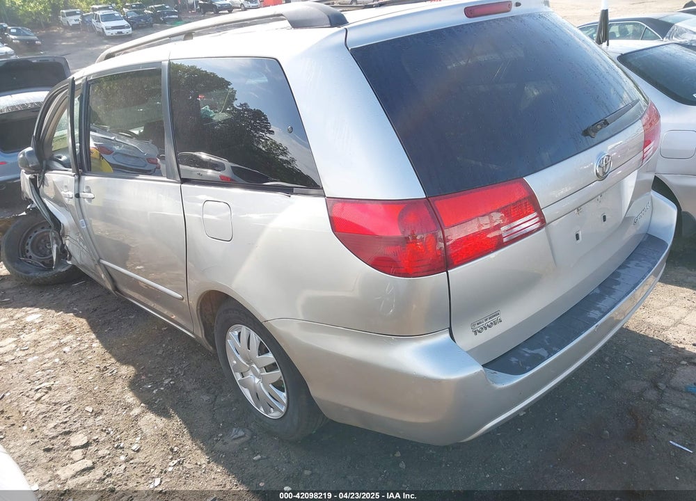 2005 TOYOTA SIENNA VIN: 5TDZA23C15S241785