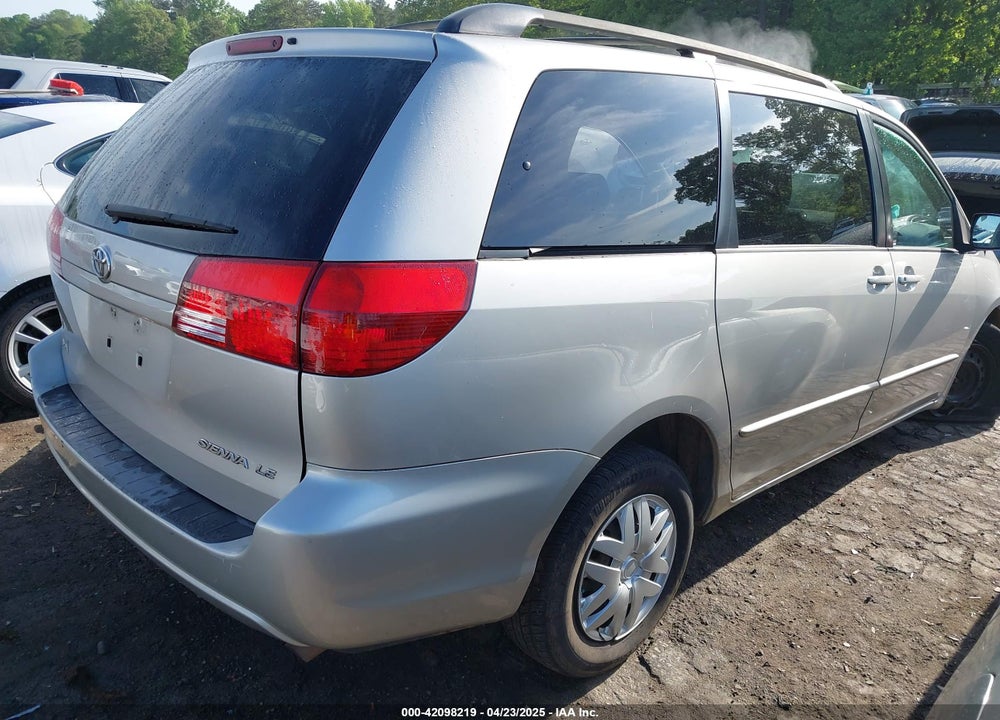 2005 TOYOTA SIENNA VIN: 5TDZA23C15S241785