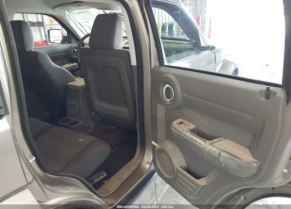 2007 DODGE NITRO SXT VIN: 1D8GU28K07W730178