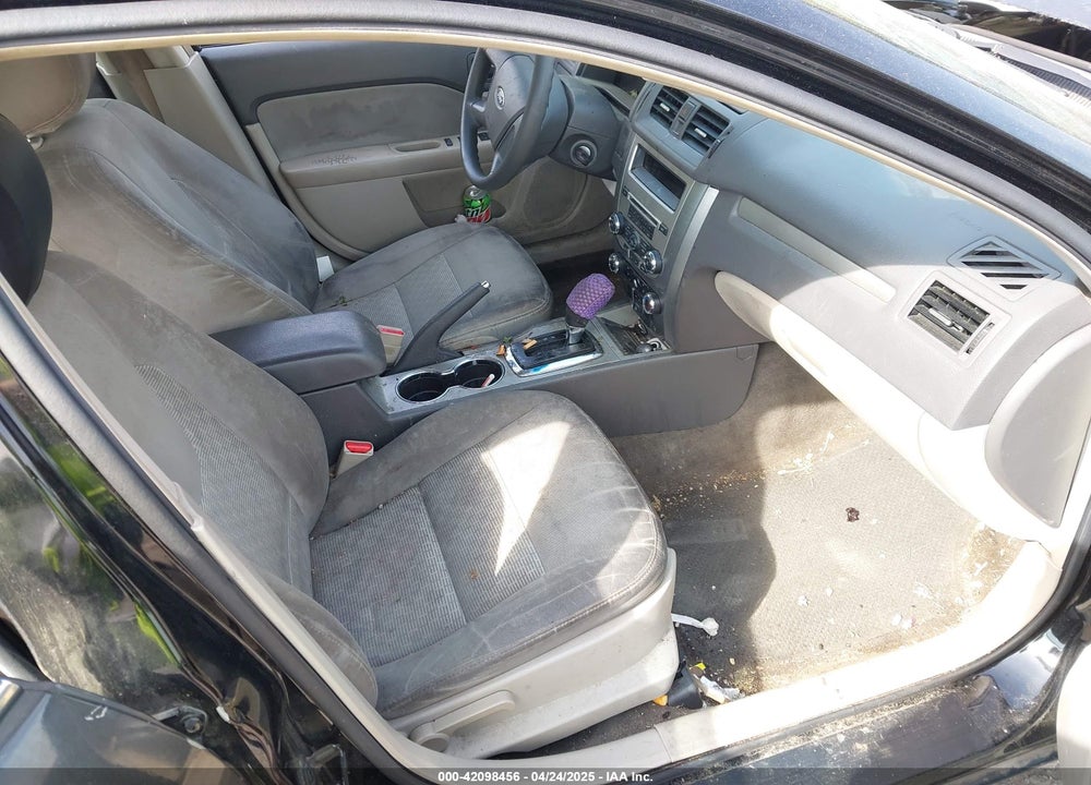 2012 FORD FUSION VIN: 3FAHP0GA1CR135298