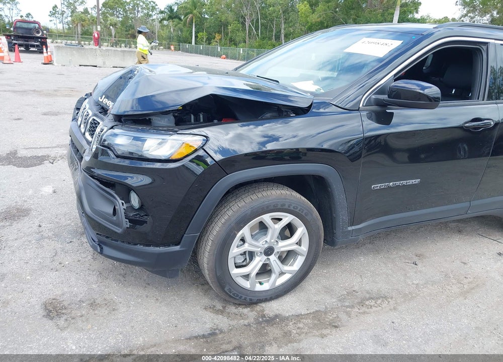 2025 JEEP COMPASS VIN: 3C4NJDBN9ST569440