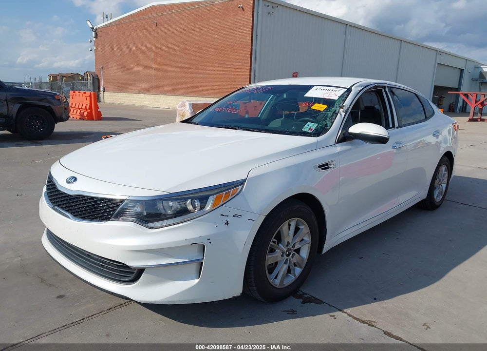 2016 KIA OPTIMA LX VIN: KNAGT4L38G5083772