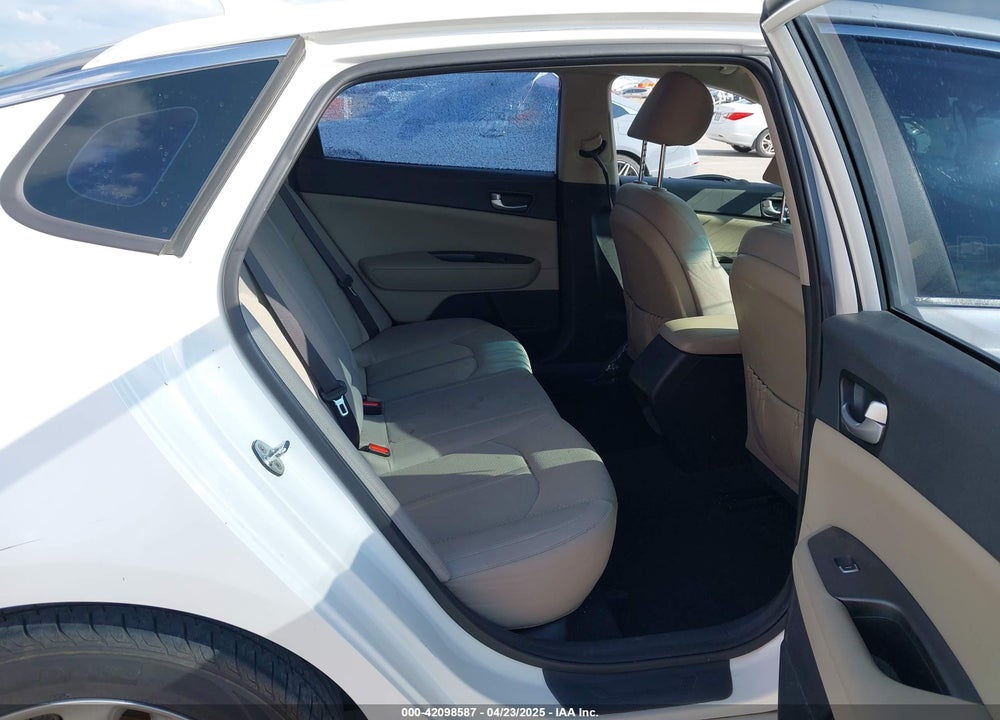 2016 KIA OPTIMA LX VIN: KNAGT4L38G5083772