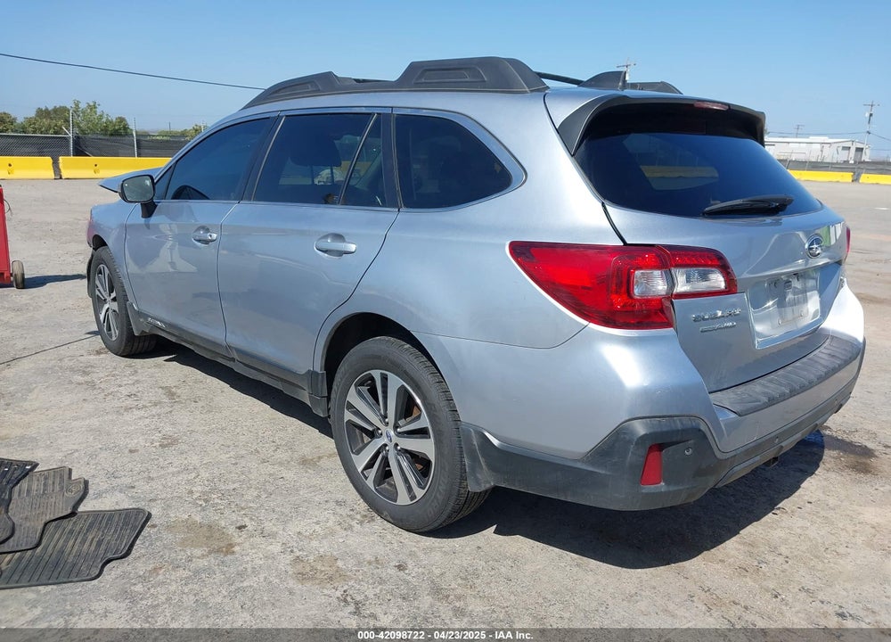 2018 SUBARU OUTBACK 3.6R LIMITED VIN: 4S4BSENC6J3328392