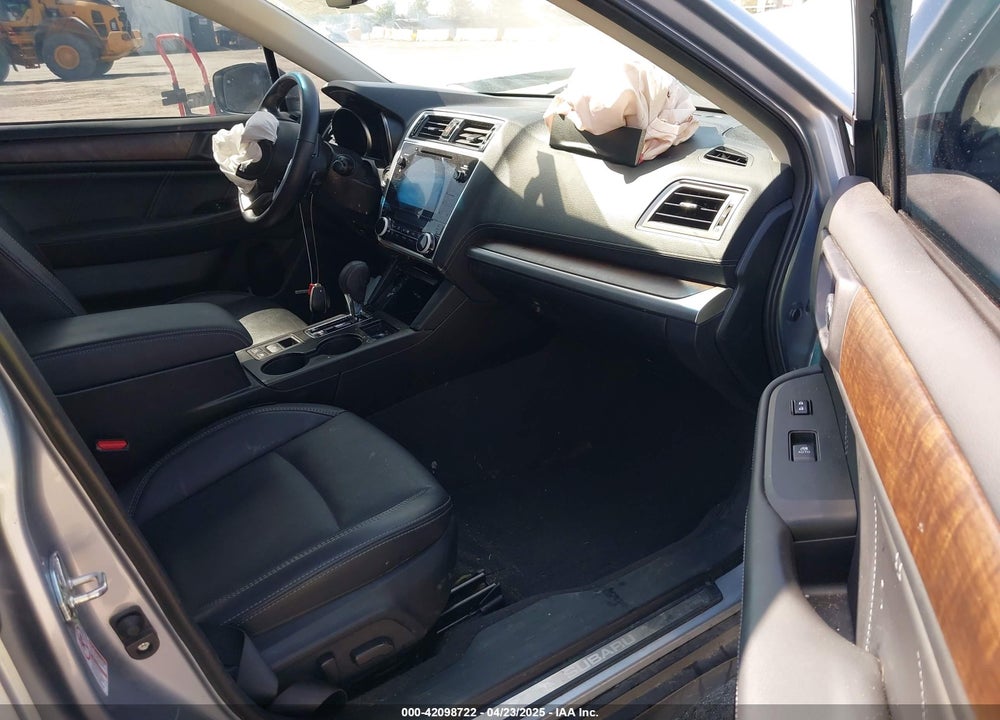 2018 SUBARU OUTBACK 3.6R LIMITED VIN: 4S4BSENC6J3328392
