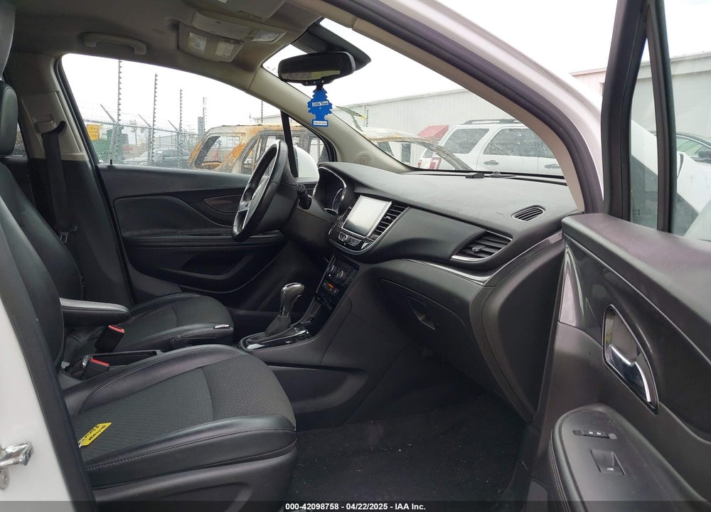 2018 BUICK ENCORE PREFERRED VIN: KL4CJASB6JB651731