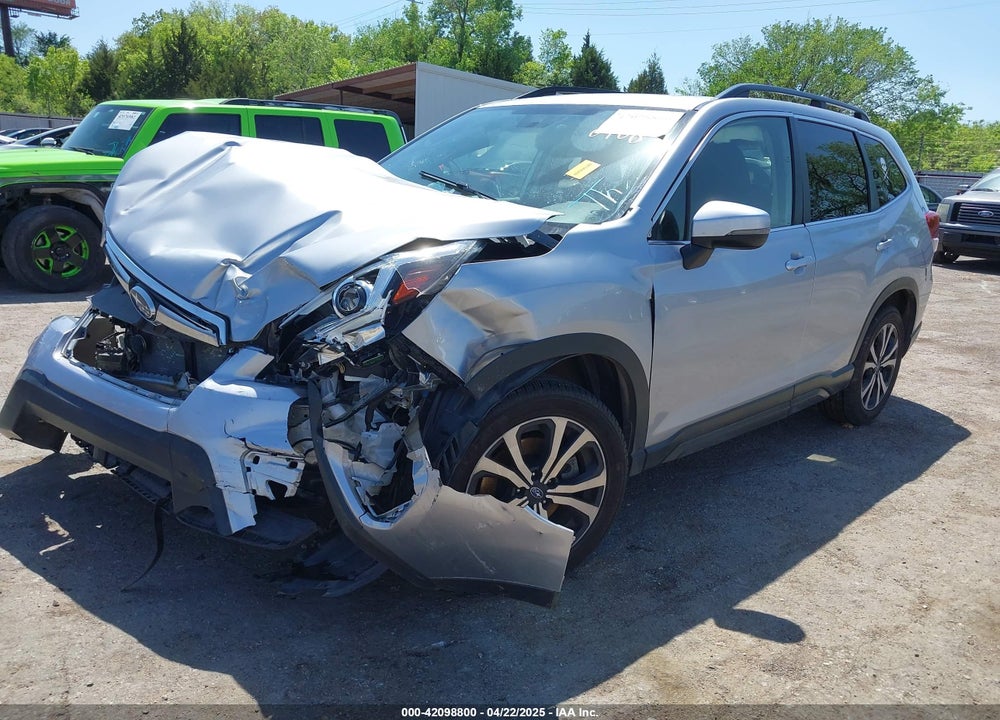 2019 SUBARU FORESTER VIN: JF2SKAUC2KH418188