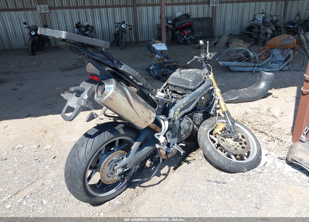 2010 TRIUMPH MOTORCYCLE TIGER ABS VIN: SMT701PD9AT449997