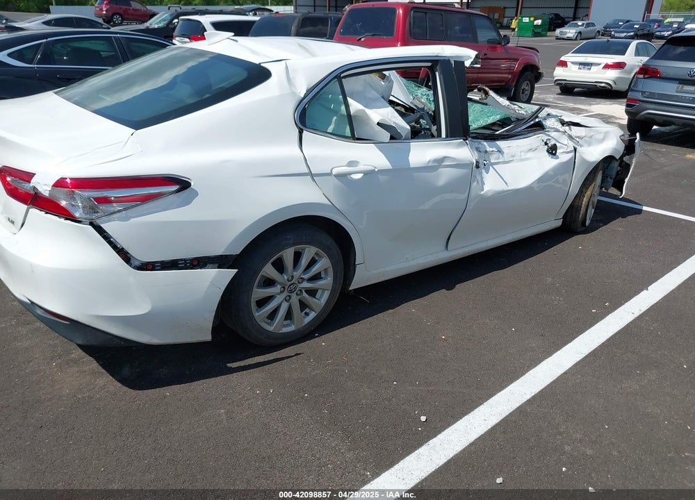 2020 TOYOTA CAMRY LE VIN: 4T1C11AK7LU313359