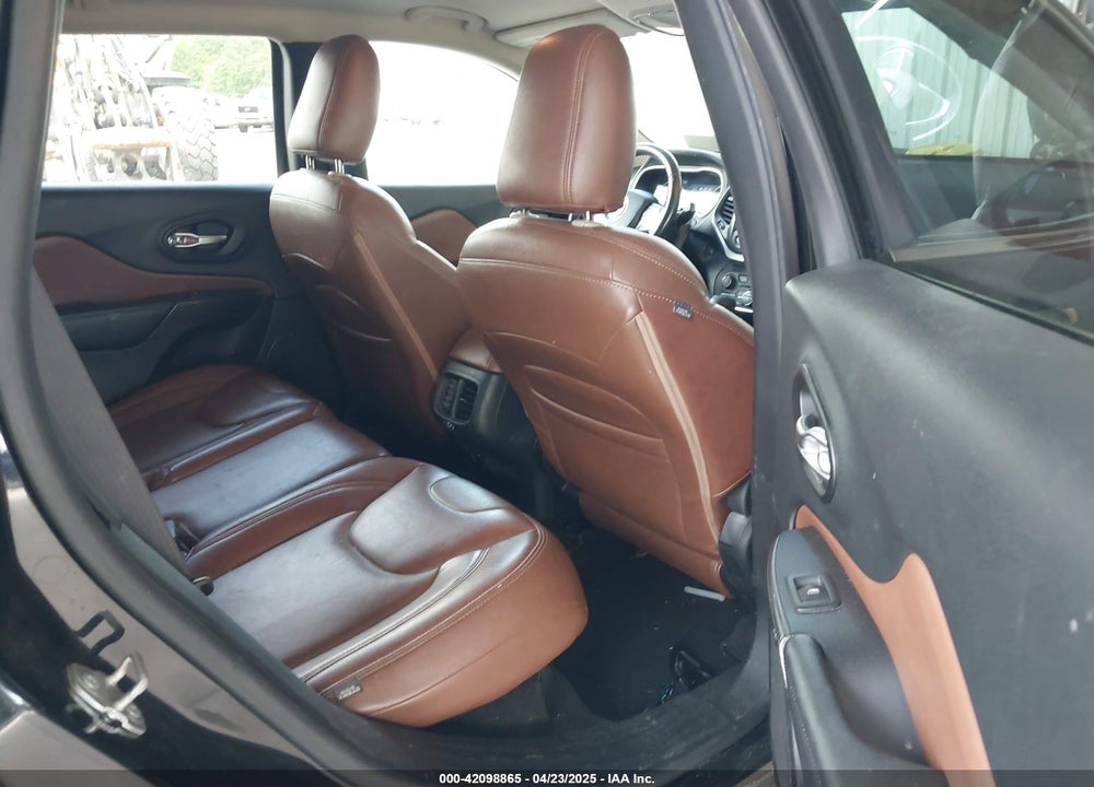 2015 JEEP CHEROKEE VIN: 1C4PJLCS9FW720901