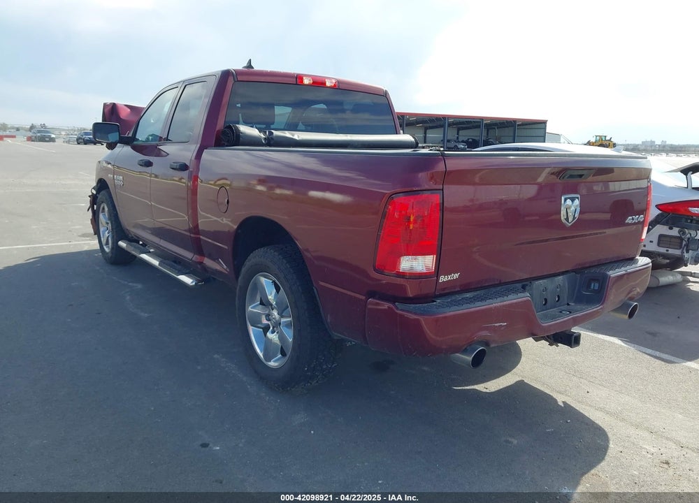 2019 RAM 1500 CLASSIC EXPRESS  4X4 6'4" BOX VIN: 1C6RR7FT9KS665856