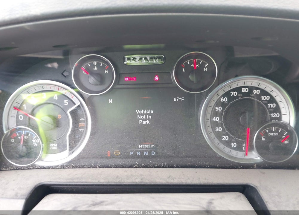 2018 RAM 3500 LAIE  4X4 8' BOX VIN: 3C63RRJL6JG354724