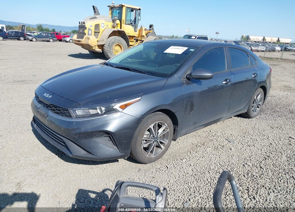 2023 KIA FORTE LXS VIN: 3KPF24AD8PE585604
