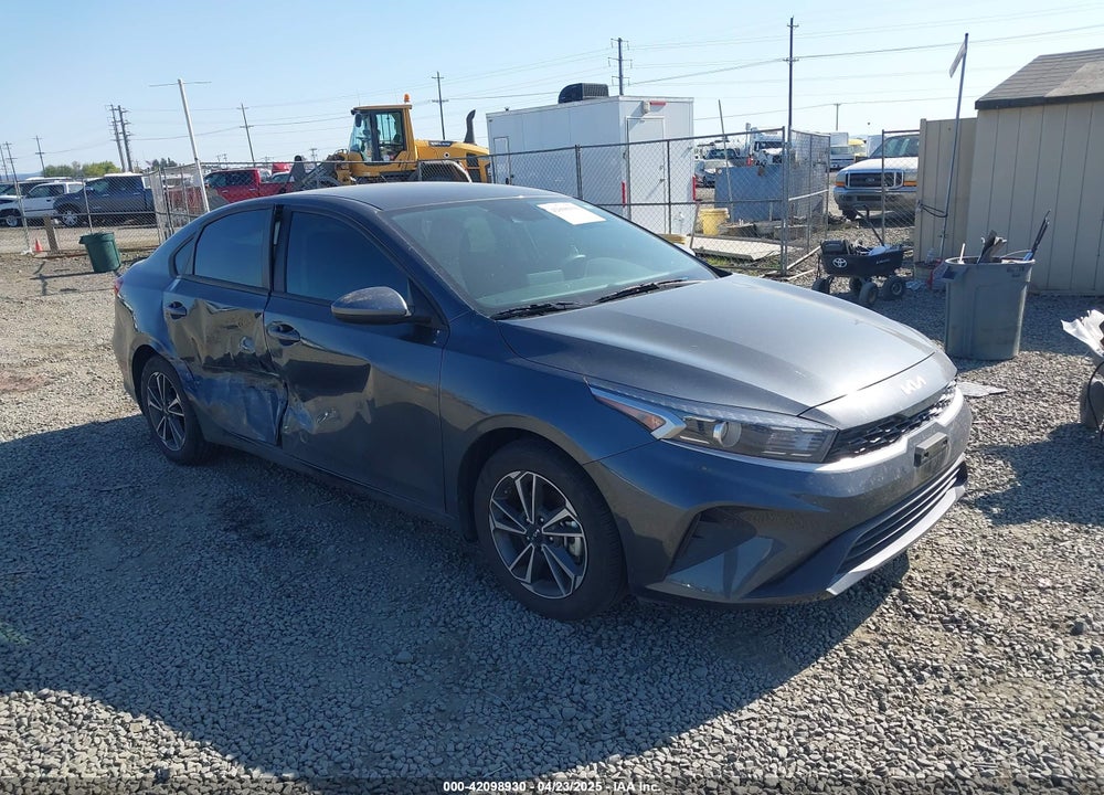 2023 KIA FORTE LXS VIN: 3KPF24AD8PE585604