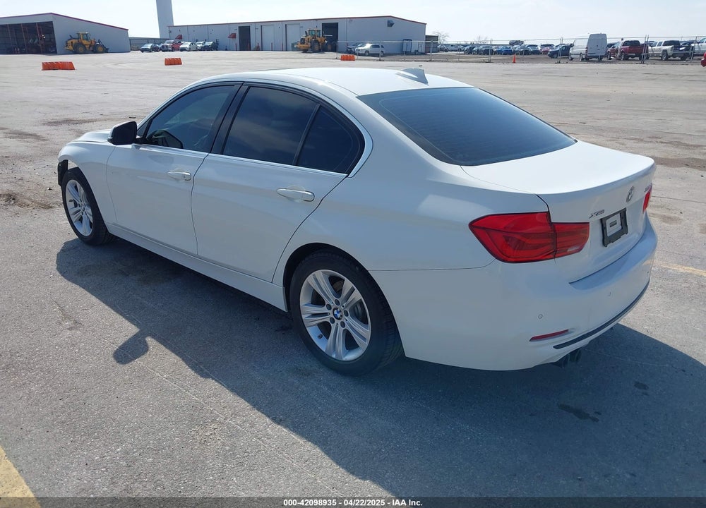 2018 BMW 330I XDRIVE VIN: WBA8D9G50JNU71550