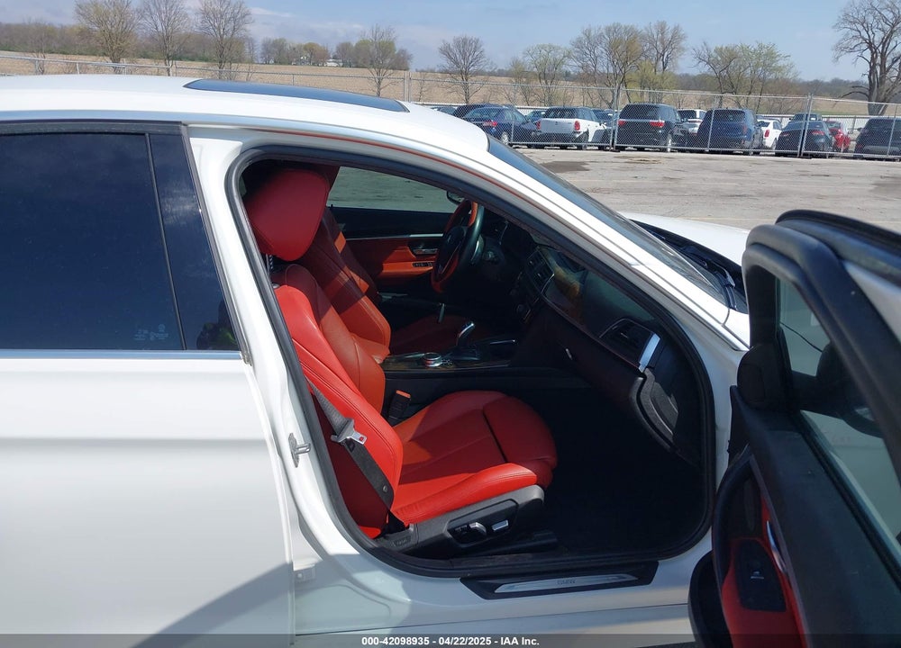 2018 BMW 330I XDRIVE VIN: WBA8D9G50JNU71550