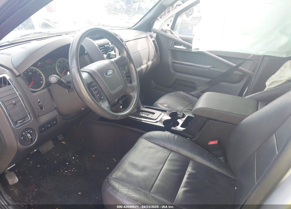 2011 FORD ESCAPE VIN: 1FMCU0EG8BKA38053