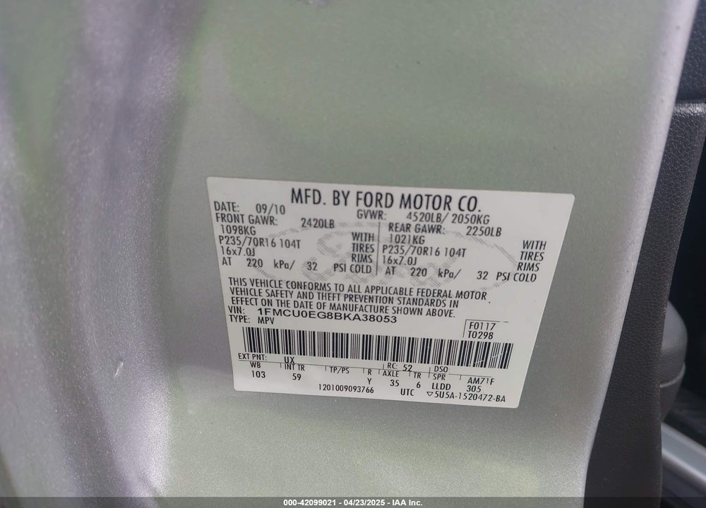 2011 FORD ESCAPE VIN: 1FMCU0EG8BKA38053