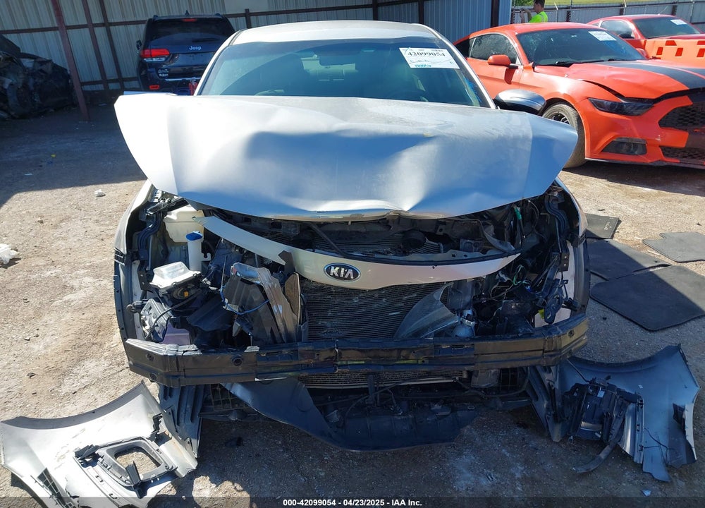 2015 KIA OPTIMA VIN: KNAGM4A71F5545591