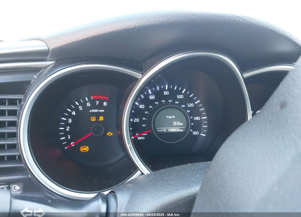2015 KIA OPTIMA VIN: KNAGM4A71F5545591