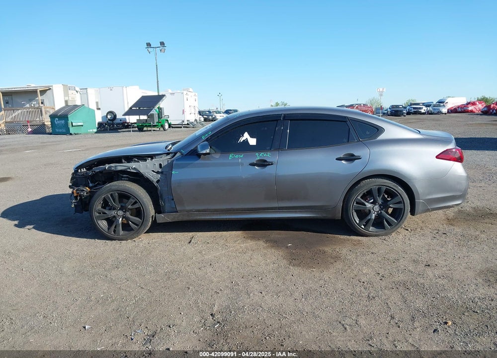 2015 INFINITI Q70 3.7X VIN: JN1BY1AR5FM561996