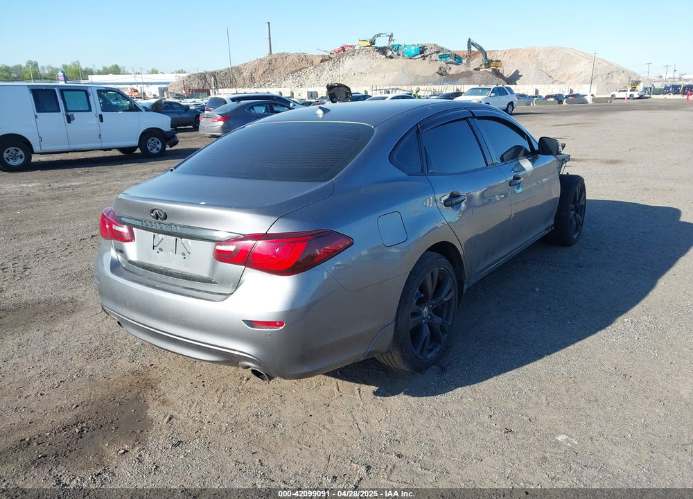 2015 INFINITI Q70 3.7X VIN: JN1BY1AR5FM561996